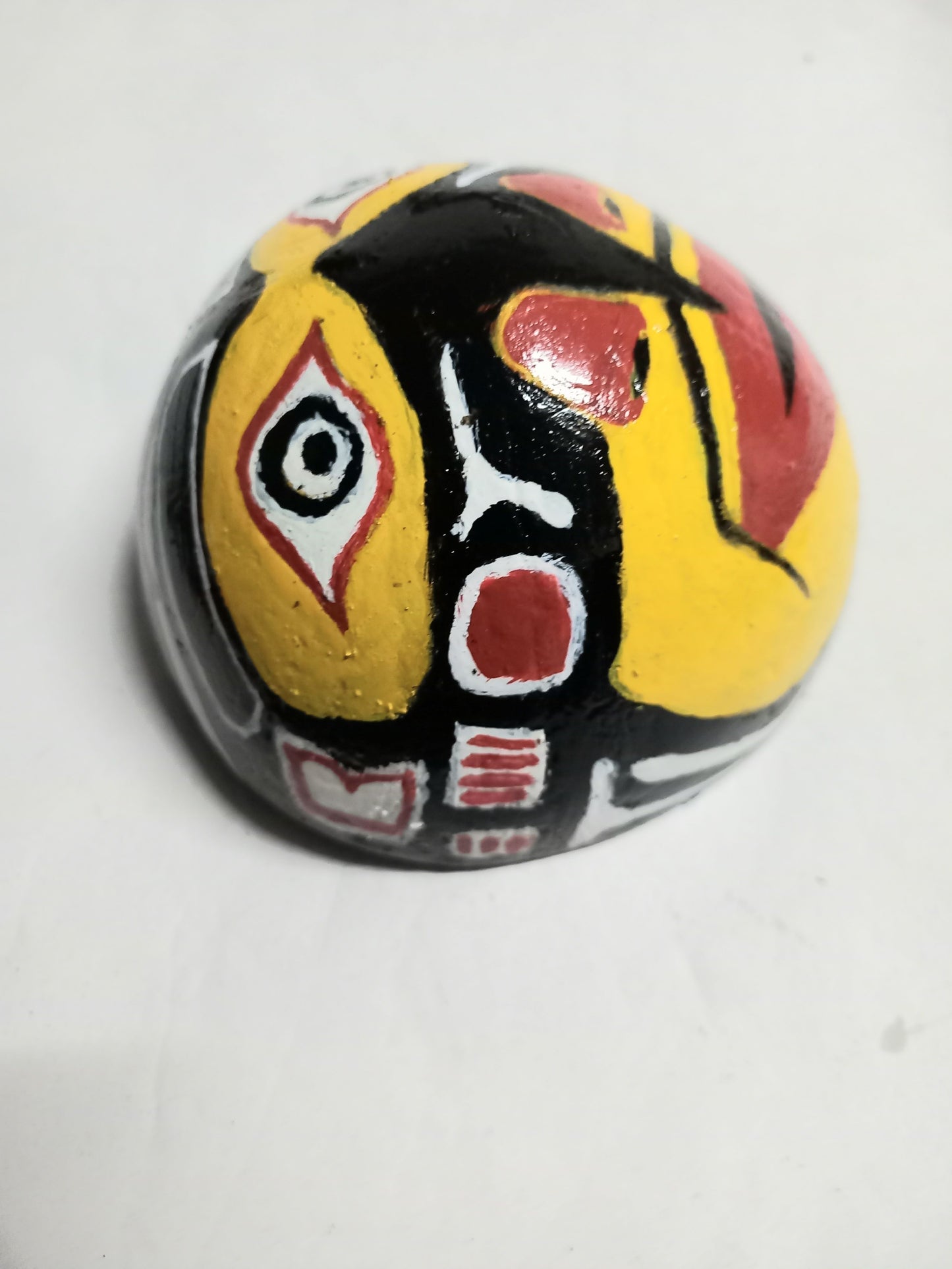 Traditionelle kanadische Gesichtsmaske, 100 % umweltfreundliche handgefertigte Kokosnussschalenmaske