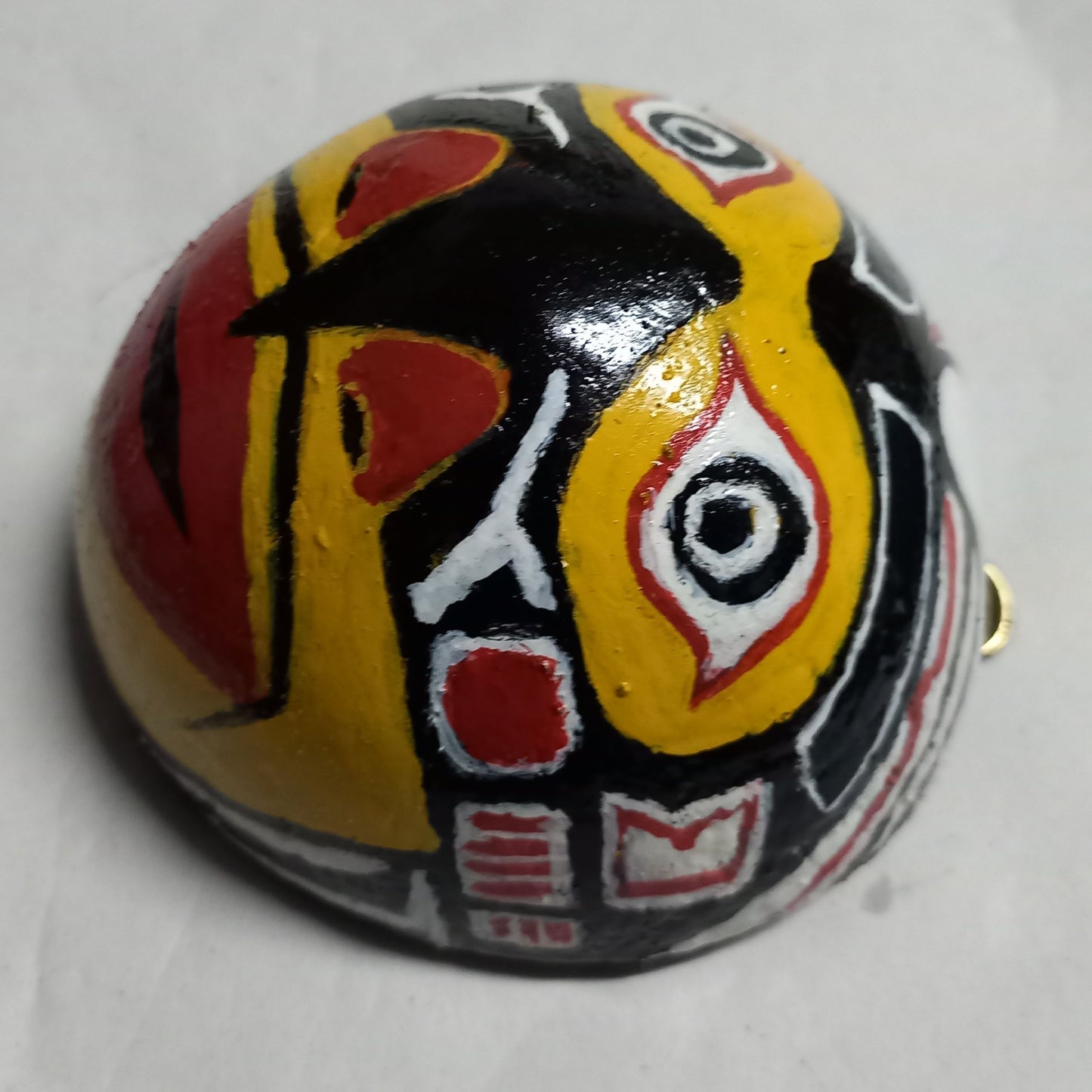 Traditionelle kanadische Gesichtsmaske, 100 % umweltfreundliche handgefertigte Kokosnussschalenmaske